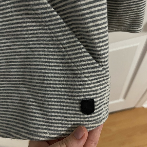 Burton Cowl neck sweater - Picture 3 of 4